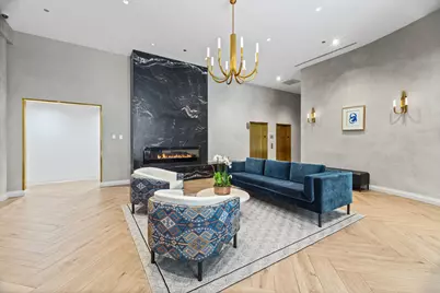 340 W Superior Street #706, Chicago, IL 60654 - Photo 2