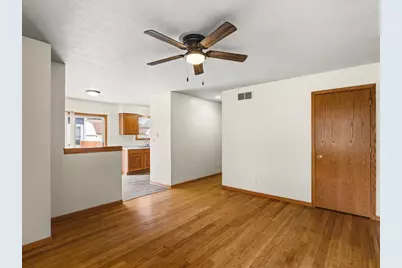610 Sydney Avenue, Loves Park, IL 61111 - Photo 6