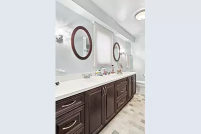 792 N Kenilworth Avenue, Elmhurst, IL 60126 - Photo 20
