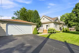 792 N Kenilworth Ave, Elmhurst, IL 60126 - Photo 36