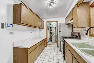 8115 Sayre Ave, Burbank, IL 60459 - Photo 10