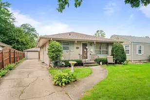 3042 Huffman Blvd, Rockford, IL 61103 - Photo 2