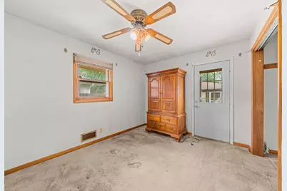 3042 Huffman Boulevard, Rockford, IL 61103 - Photo 12