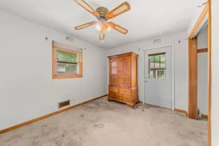 3042 Huffman Blvd, Rockford, IL 61103 - Photo 12