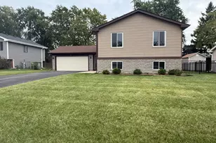 2341 Leeward Ln, Hanover Park, IL 60133 - Photo 1