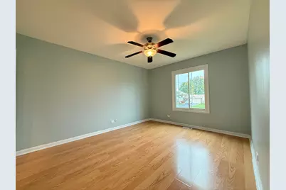 2341 Leeward Lane, Hanover Park, IL 60133 - Photo 6