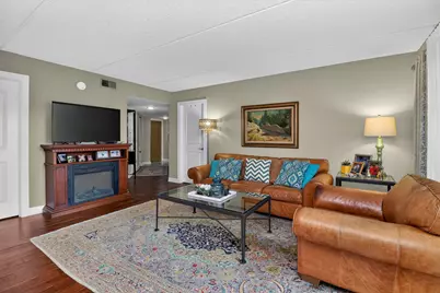 1470 Jefferson Street #308, Des Plaines, IL 60016 - Photo 4