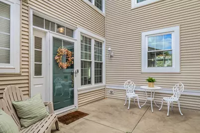 2287 W Bentley Lane, Round Lake, IL 60073 - Photo 2