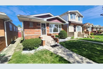 7034 W 63rd Place, Chicago, IL 60638 - Photo 2