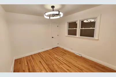 7034 W 63rd Place, Chicago, IL 60638 - Photo 20