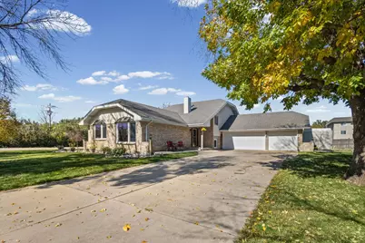 10746 Willow Avenue, Mokena, IL 60448 - Photo 2