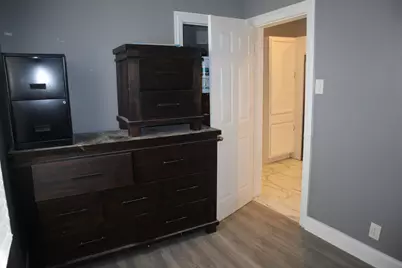539 E 68th Street, Chicago, IL 60637 - Photo 10