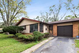 3407 Hickory Ln, Hazel Crest, IL 60429 - Photo 1