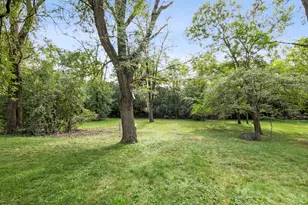 3407 Hickory Ln, Hazel Crest, IL 60429 - Photo 4