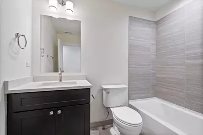 2314 W Arthur Avenue #4, Chicago, IL 60645 - Photo 12
