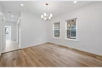 1109 N Kedvale Avenue #1, Chicago, IL 60651 - Photo 4