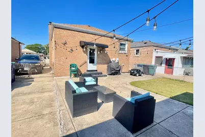 9133 S Hamlin Avenue, Evergreen Park, IL 60805 - Photo 24