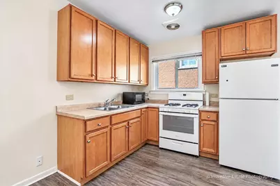 131 Callan Avenue, Evanston, IL 60202 - Photo 12