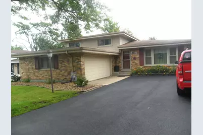 8501 S Kean Avenue, Hickory Hills, IL 60457 - Photo 2