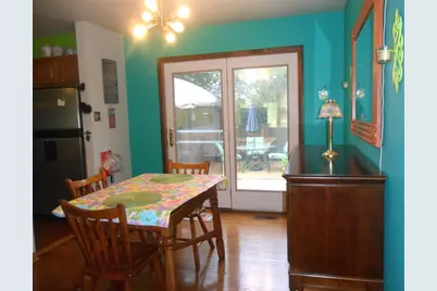 8501 S Kean Avenue, Hickory Hills, IL 60457 - Photo 14