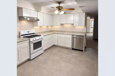 2605 N 76th Avenue #G, Elmwood Park, IL 60707 - Photo 4