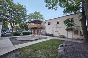 6604 Roosevelt Rd, Oak Park, IL 60304 - Photo 16