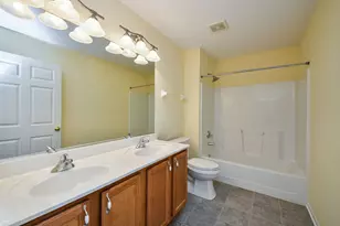 527 Mallard Point Dr, North Aurora, IL 60542 - Photo 28