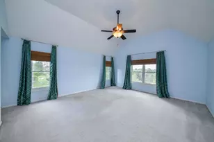 527 Mallard Point Dr, North Aurora, IL 60542 - Photo 20