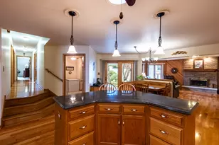 855 63rd St, La Grange Highlands, IL 60525 - Photo 14