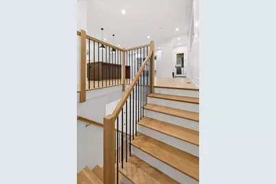 3820 N Damen Avenue #1, Chicago, IL 60618 - Photo 18