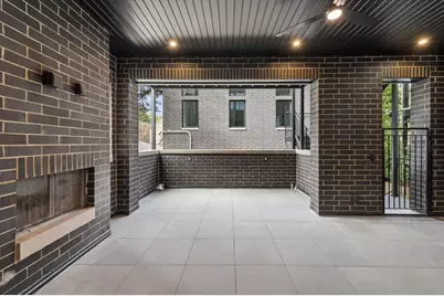 3820 N Damen Avenue #1, Chicago, IL 60618 - Photo 14