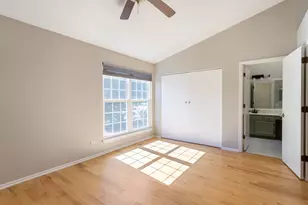 5 Marion Ln, Streamwood, IL 60107 - Photo 12