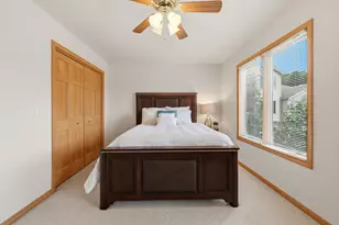 691 E Nerge Rd, Roselle, IL 60172 - Photo 22