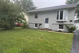 236 E Rose St, Glenwood, IL 60425 - Photo 1