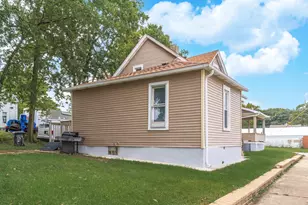 502 S Madison St, Bloomington, IL 61701 - Photo 6
