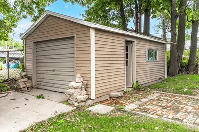 502 S Madison Street, Bloomington, IL 61701 - Photo 8
