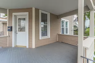 502 S Madison St, Bloomington, IL 61701 - Photo 4