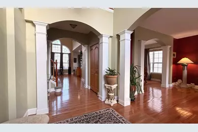 6 Glenview Court, Bolingbrook, IL 60490 - Photo 2