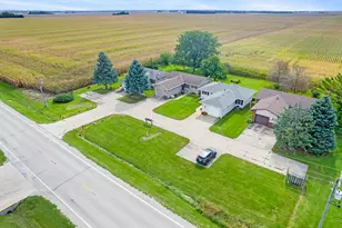 2846 N 48th Rd, Sandwich, IL 60548 - Photo 20