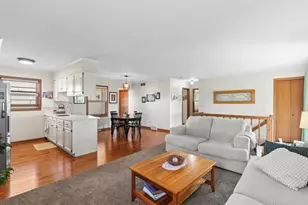 2846 N 48th Rd, Sandwich, IL 60548 - Photo 8