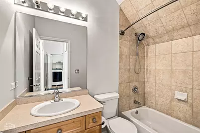 7768 N Sheridan Road #1, Chicago, IL 60626 - Photo 20