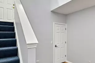 7768 N Sheridan Rd, Chicago, IL 60626 - Photo 22