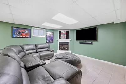 10 Americana Court, Roselle, IL 60172 - Photo 32