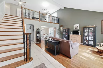 10 Americana Court, Roselle, IL 60172 - Photo 18