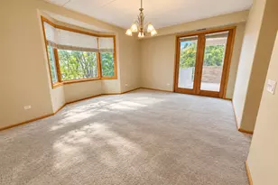1761 Pavilion Way, Park Ridge, IL 60068 - Photo 12