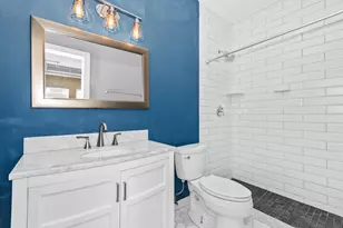 2221 N Lister Ave, Chicago, IL 60614 - Photo 8