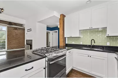 2221 N Lister Avenue #3A, Chicago, IL 60614 - Photo 4