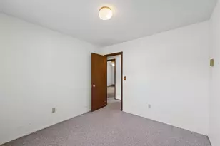 205 E Evergreen Dr, Saint John, IL 61873 - Photo 30