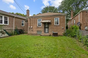 12837 S Union Ave, Chicago, IL 60628 - Photo 14