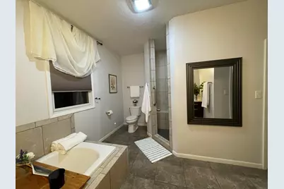 1906 Avenue D, Sterling, IL 61081 - Photo 28